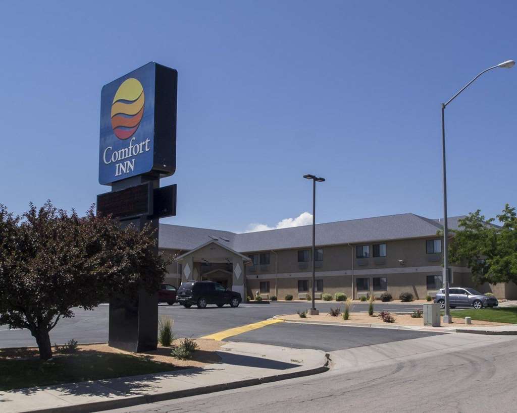 Quality Inn I-25 Pueblo Exterior photo